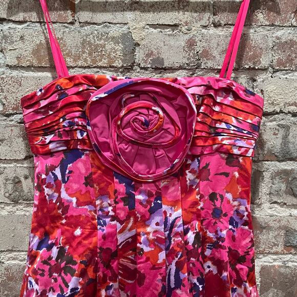 NWT BCBGMAXAZRIA Pink Begonia Sateen Floral Strapless Cocktail Dress Size 8 - Picture 3 of 7